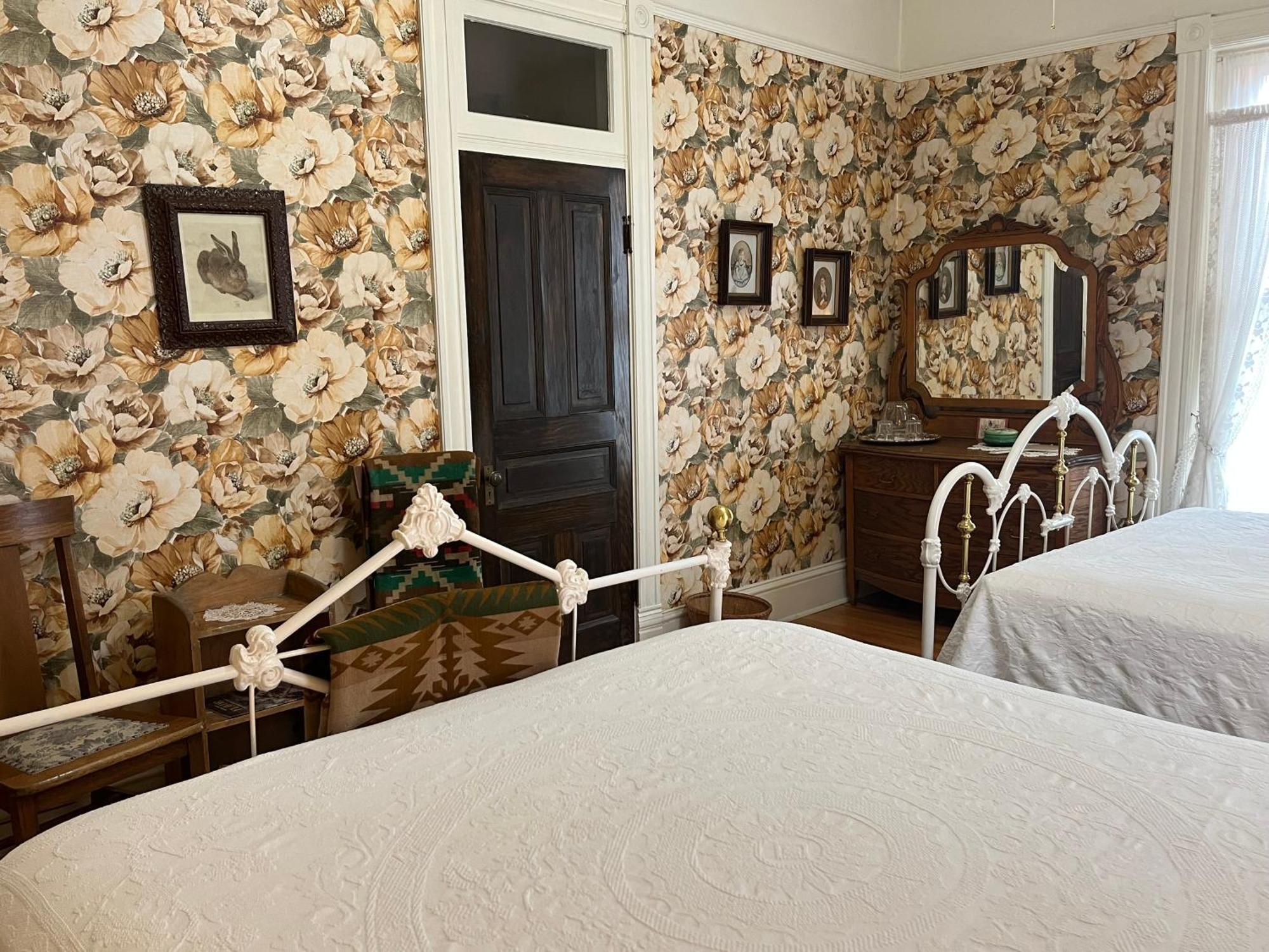 Gable House Bed And Breakfast Inn ドゥランゴ エクステリア 写真