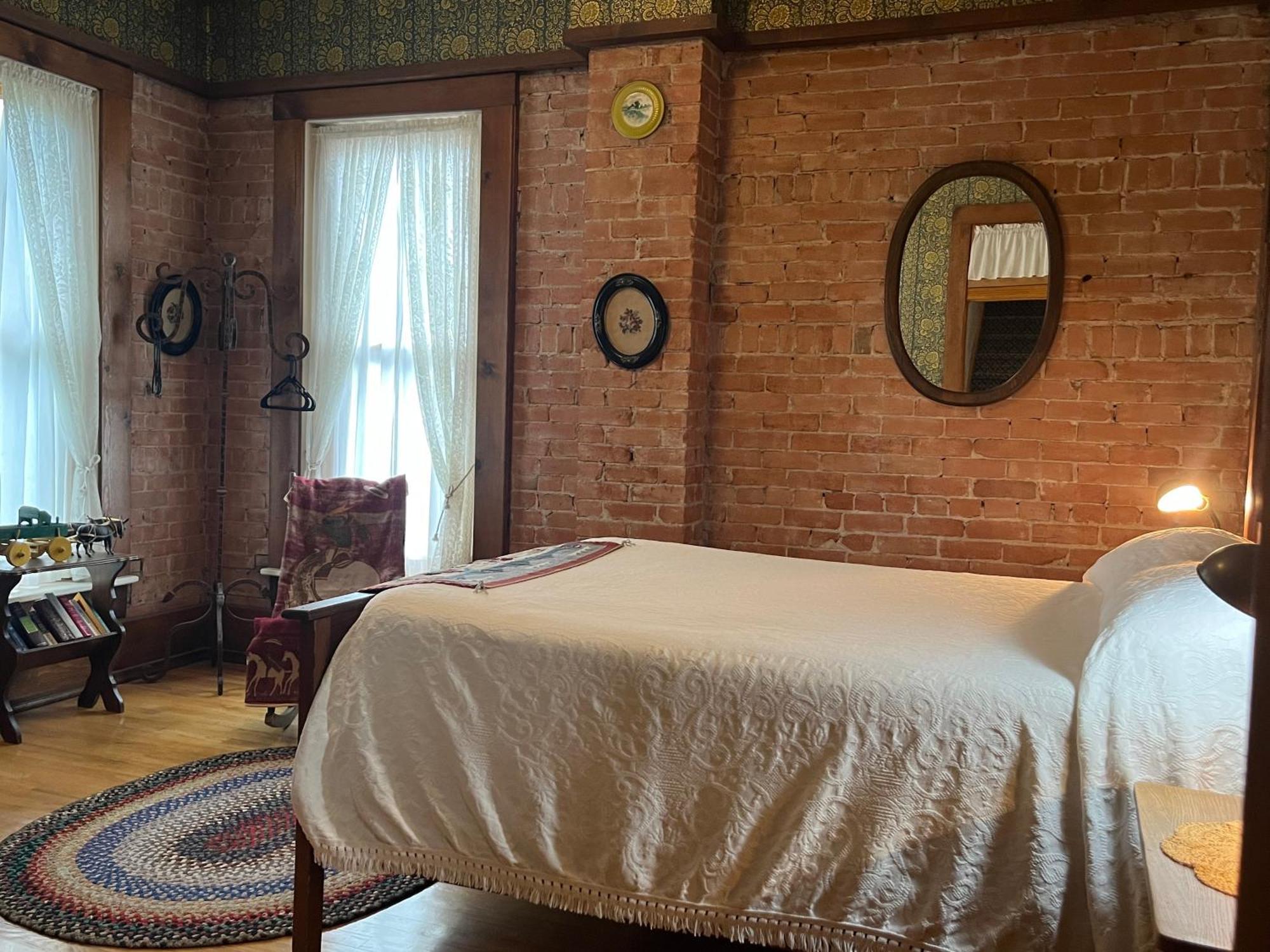 Gable House Bed And Breakfast Inn ドゥランゴ エクステリア 写真