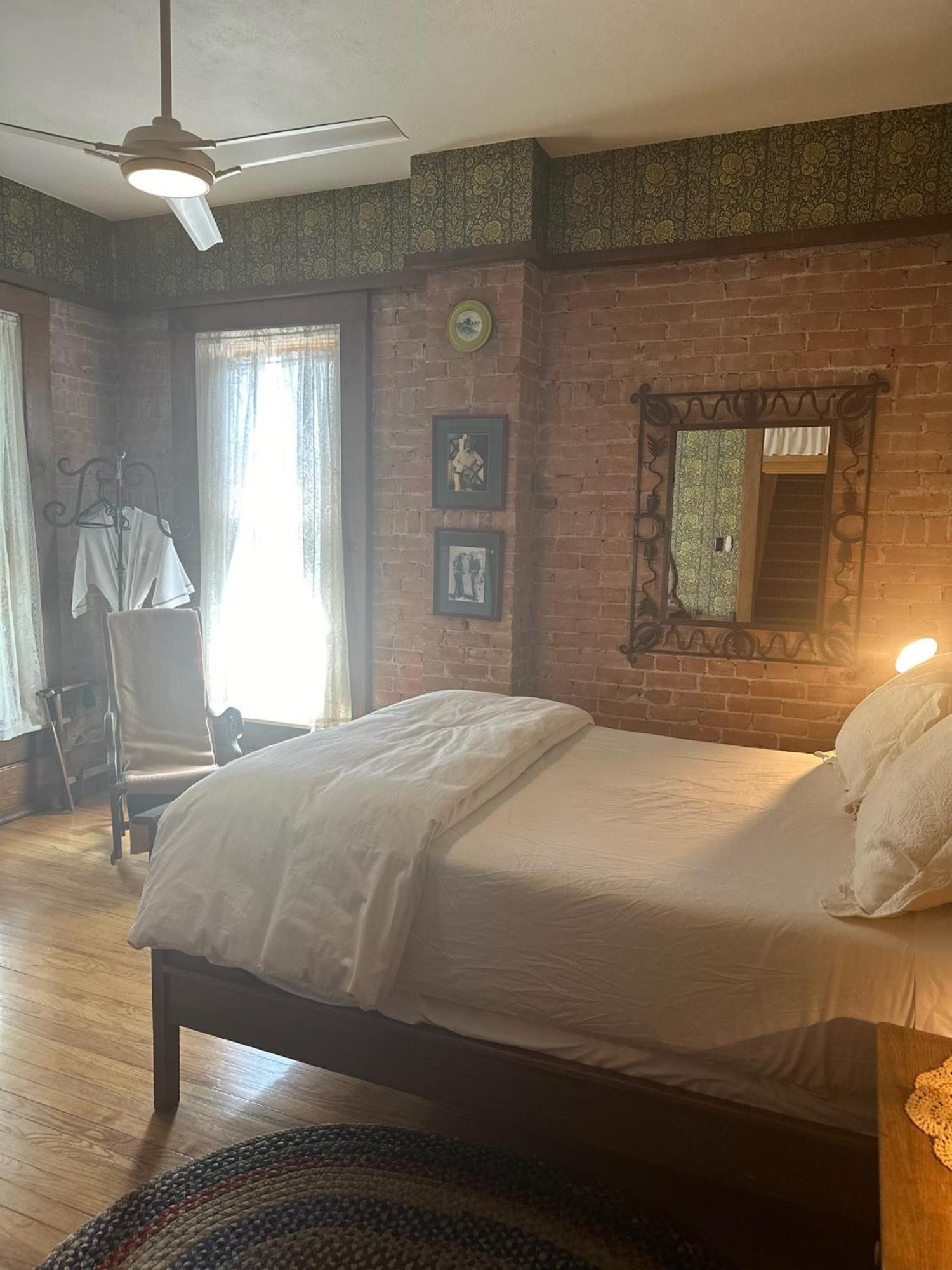 Gable House Bed And Breakfast Inn ドゥランゴ エクステリア 写真
